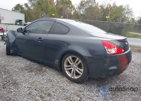 2010 Infiniti G37 Journey z USA, uszkodzony, nr VIN JN1CV6EK4AM102054